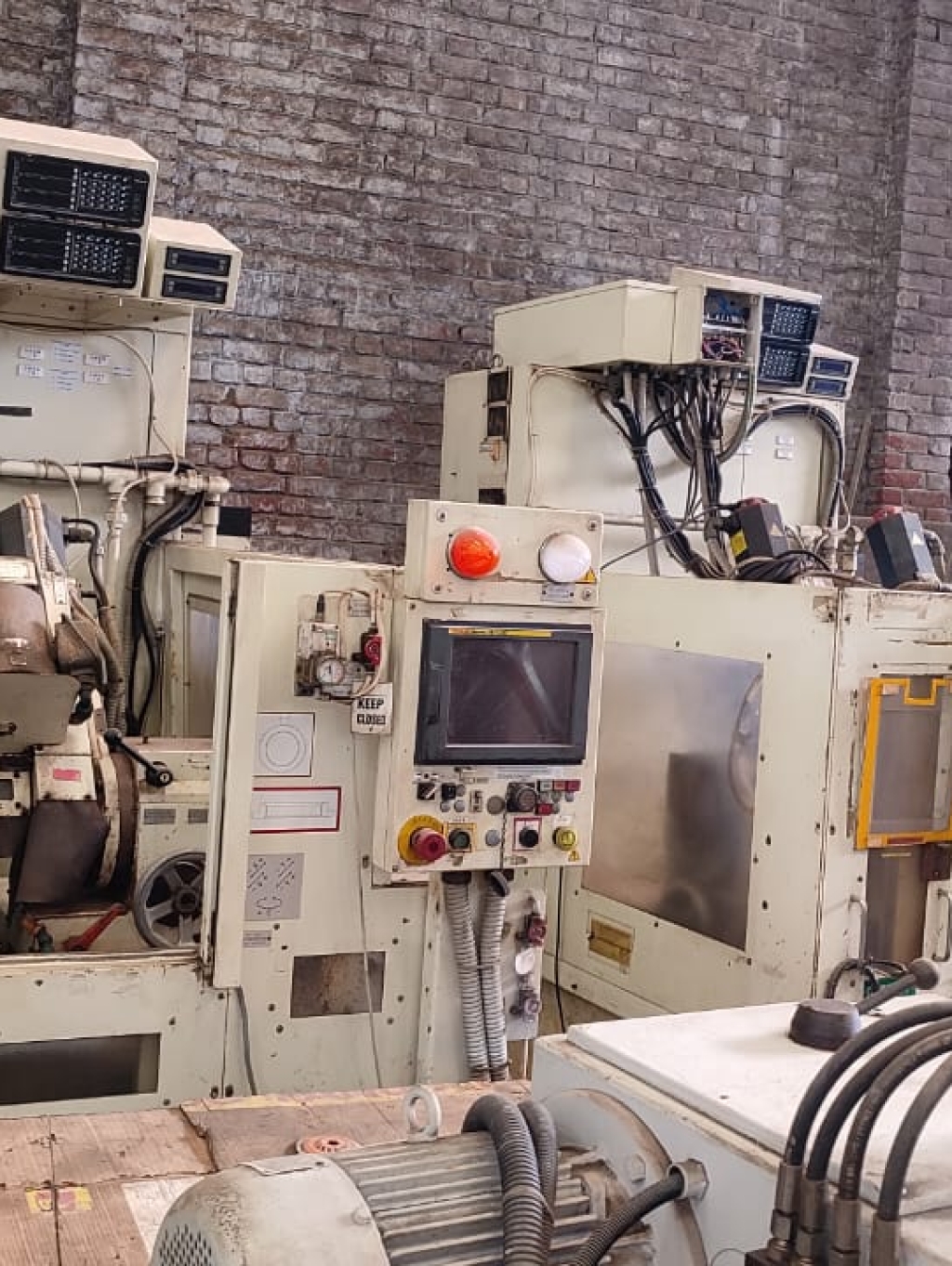 Gear Chamfering and Rounding Machine - Welcome to Bahubali Machine