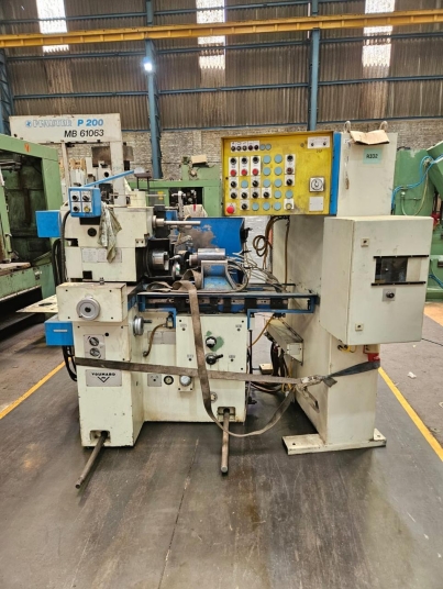 Voumard 3A Internal Grinder Machine