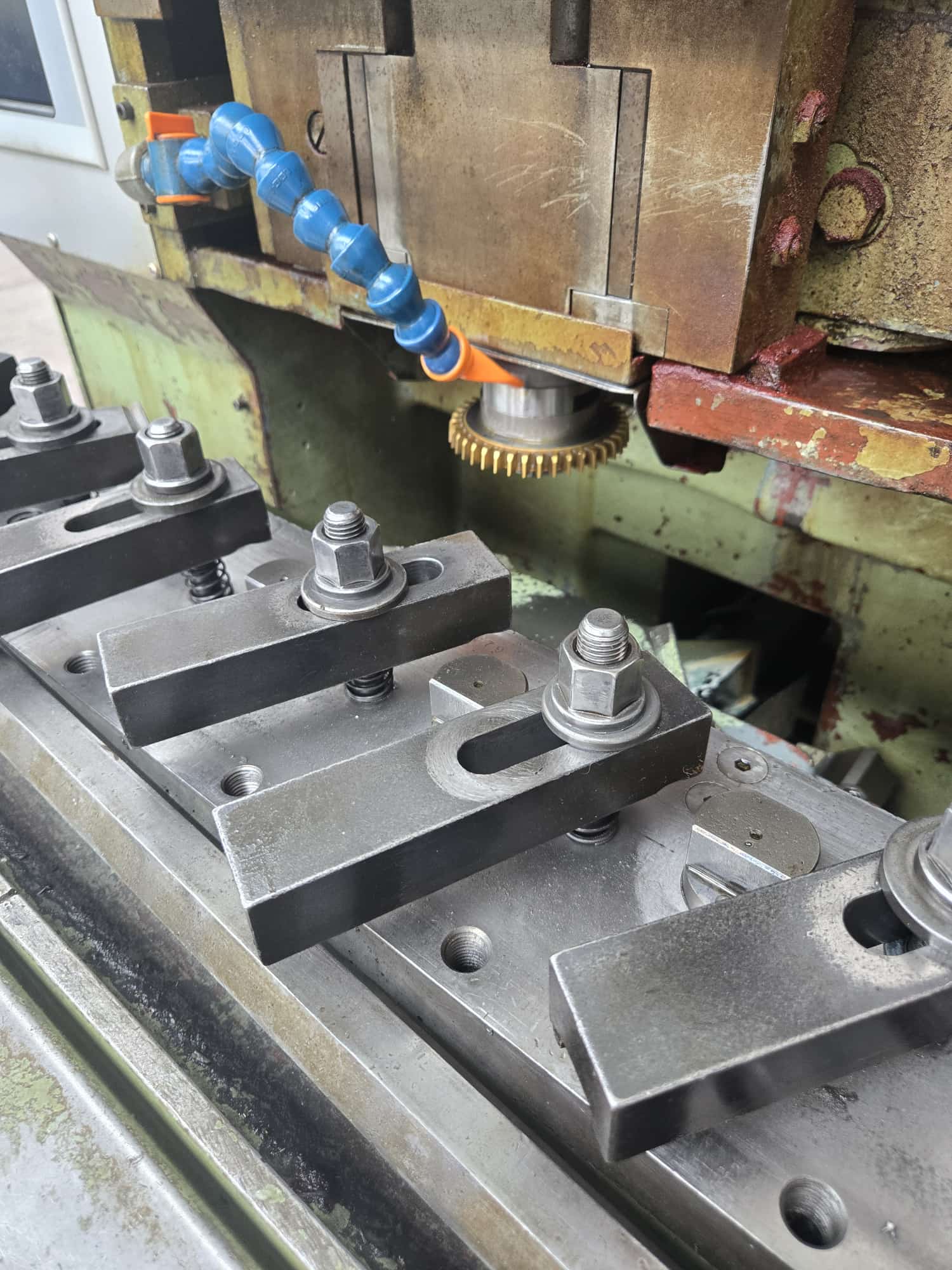 used Sykes gear shaper